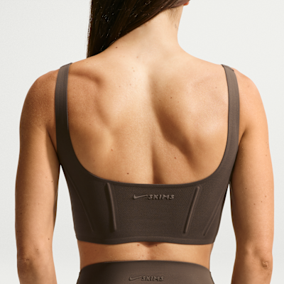 NikeSKIMS Matte Women's Printed Long-Line Corset Bra. Nike.com